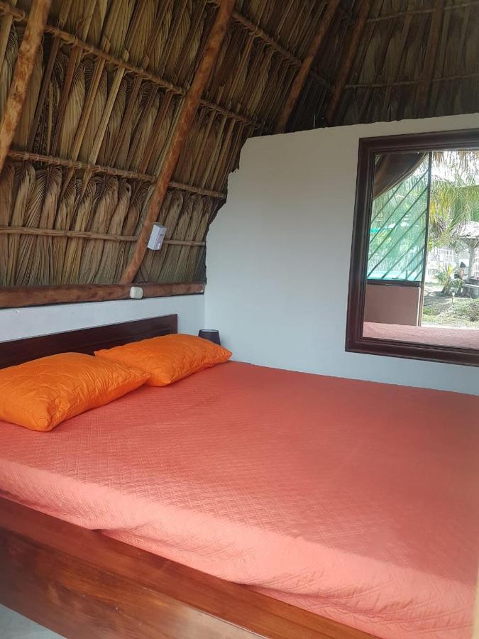 Bed and Breakfast Mi Casa En La Playa à Escuintla Extérieur photo